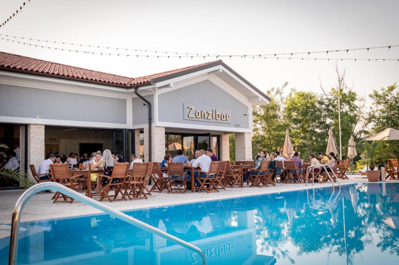 Zanzibar Hotel Filiasi ภายนอก รูปภาพ