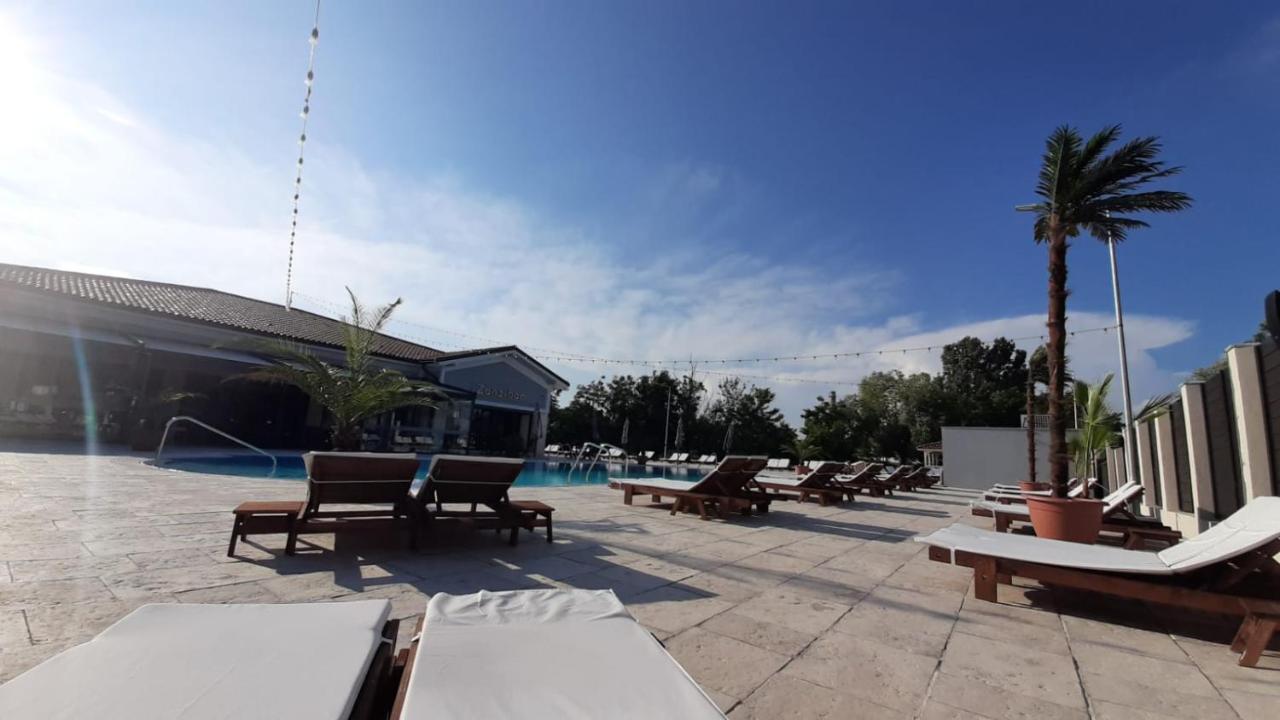 Zanzibar Hotel Filiasi ภายนอก รูปภาพ